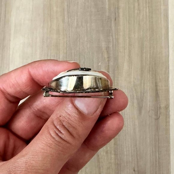 Vintage 1950's Victorian Lady Cameo Pin/Brooch Pendant - Picture 15 of 16